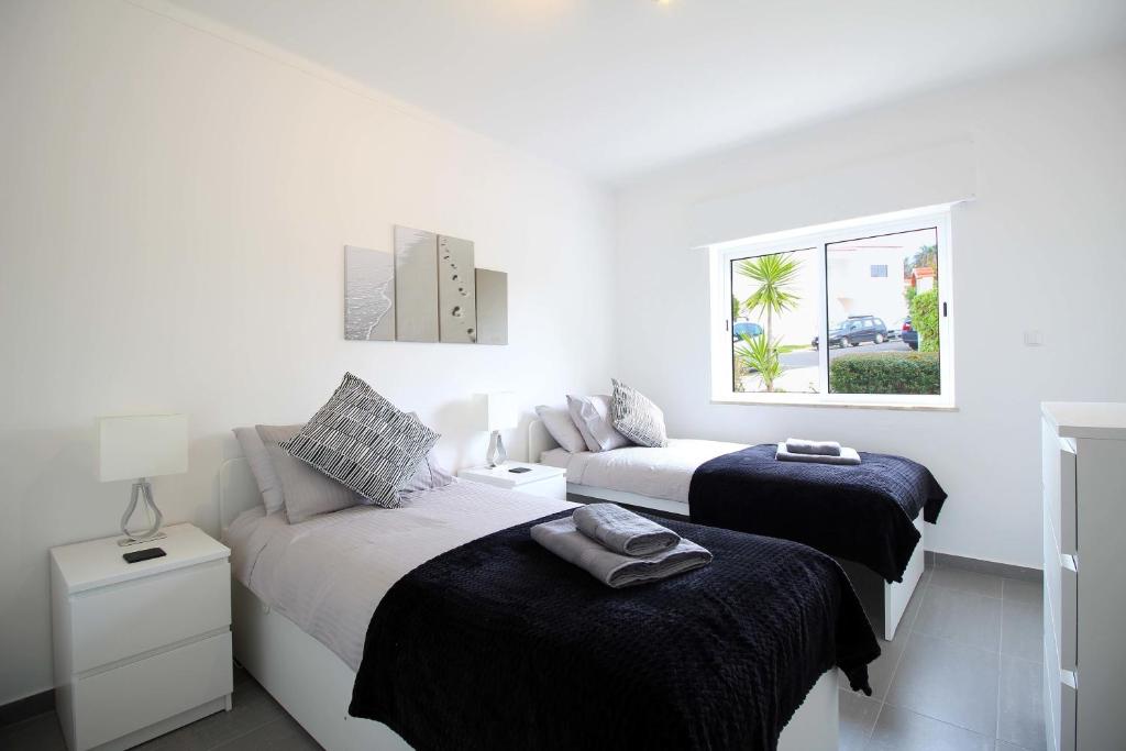 Casa Scarlett Walk to beach Communal Pool 전경