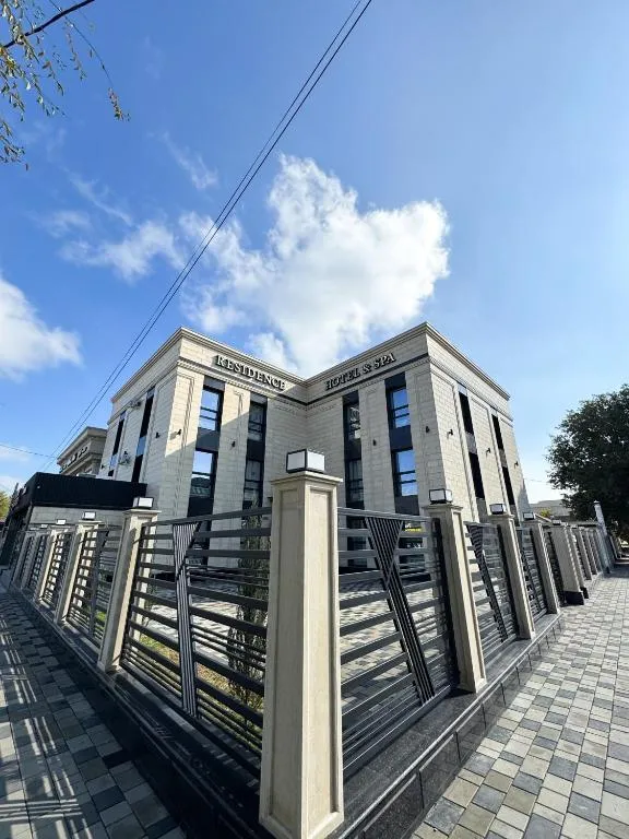 Residence Hotel Spa，位于塔拉兹的酒店
