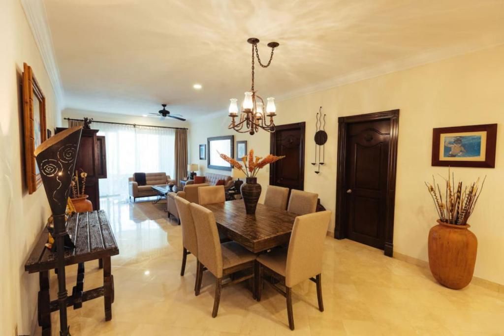 Beachfront, Premium Ocean View, VLE 1305 - 5