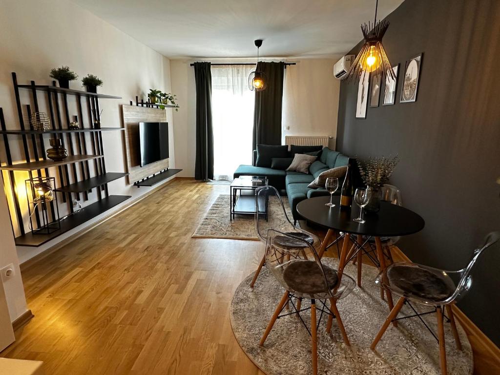 Westside Prime & Westside Luxe, Záhřeb