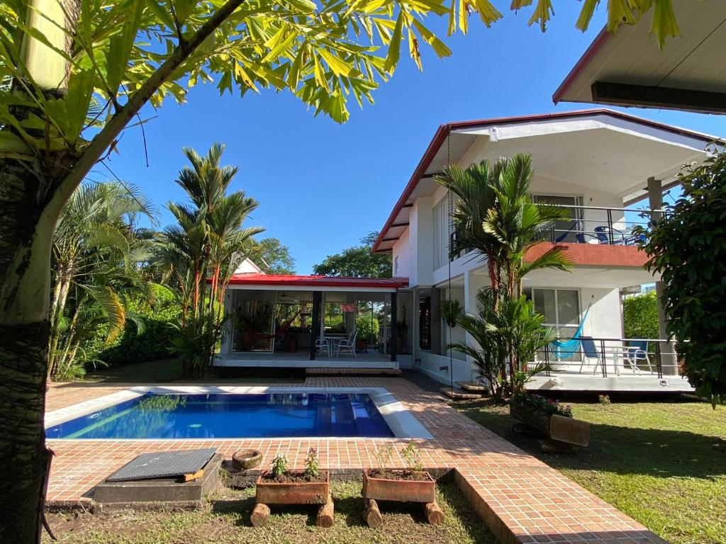 Hermosa Casa de Verano con Piscina - Villavicencio - 1