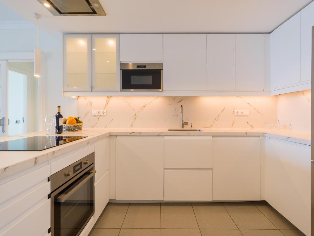 Mogan Beachfront | CarmitAtHome - 5
