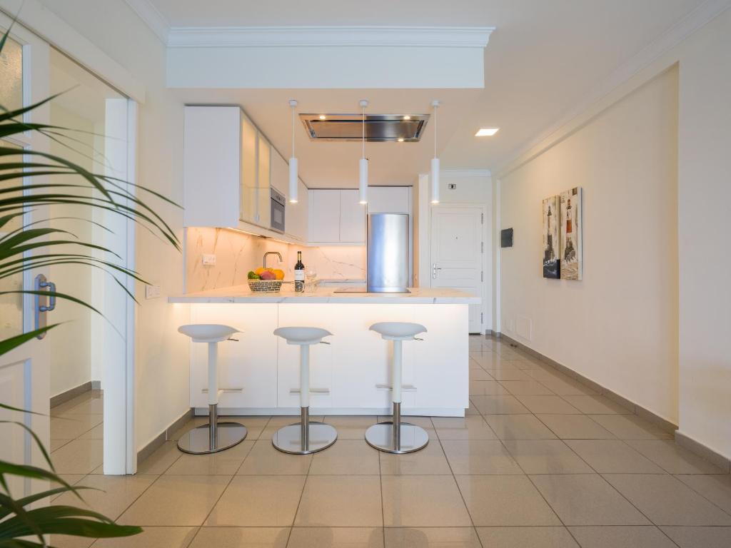 Mogan Beachfront | CarmitAtHome - 4