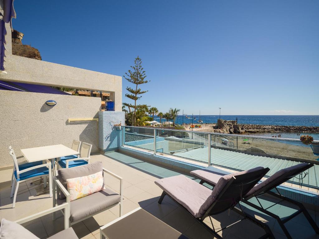 Mogan Beachfront | CarmitAtHome - 2