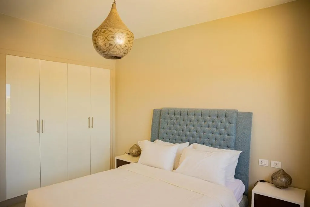 Nayah Stays, Joubal Lagoons flowery apartment, Hotel in Hurghada