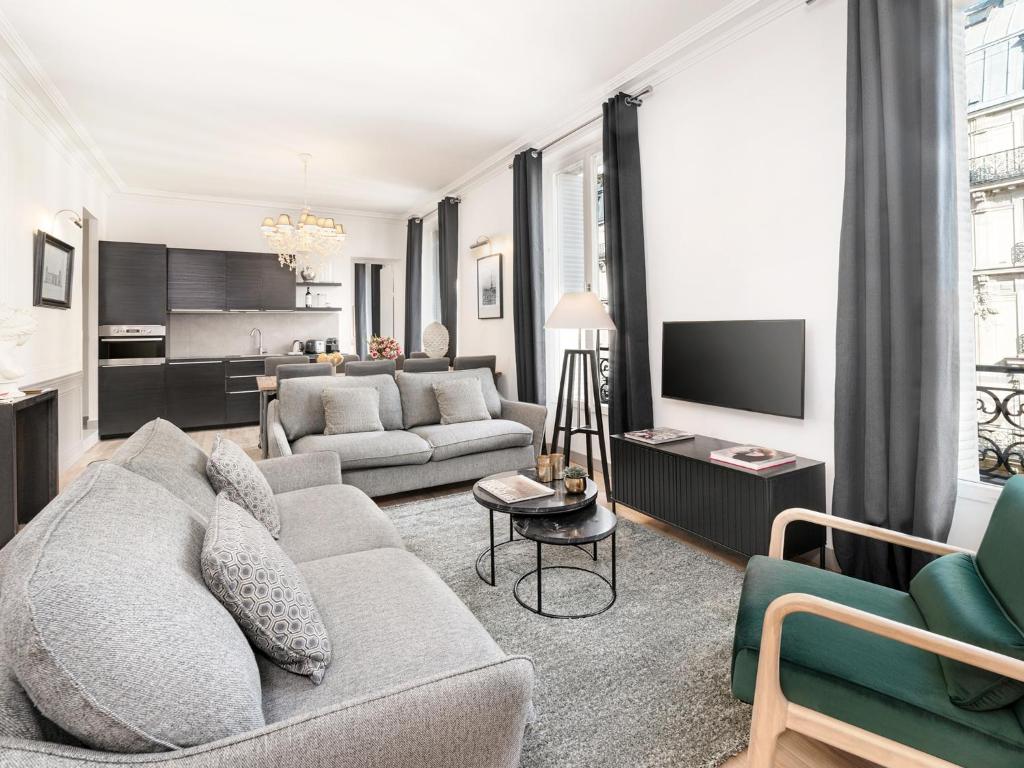 LivinParis - Luxury 3 Bedrooms Le Louvre I - 4