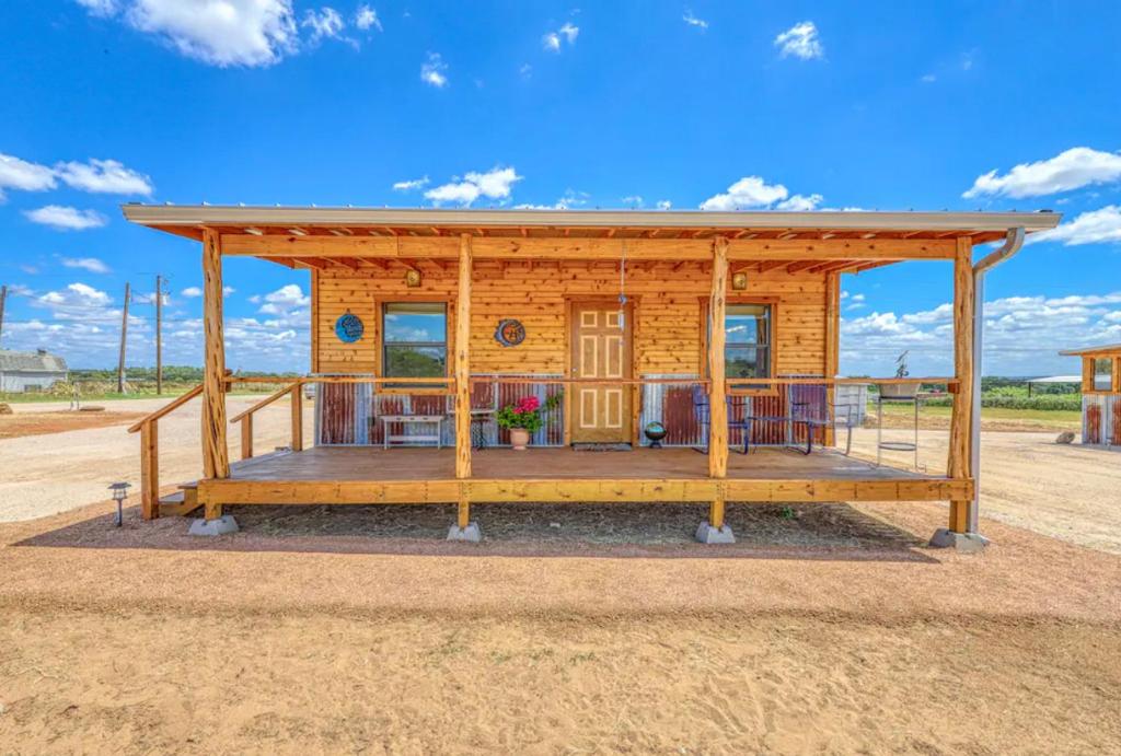 Moon View, Fredericksburg