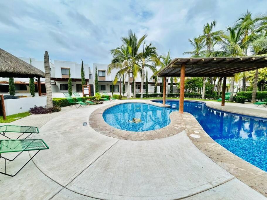 Casa en privada cerca de la playa y la Marina - 2