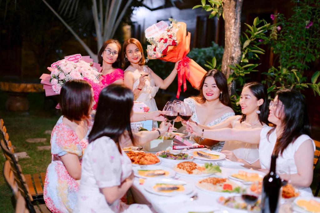 Mộc Villas, Làng Phước Bửu