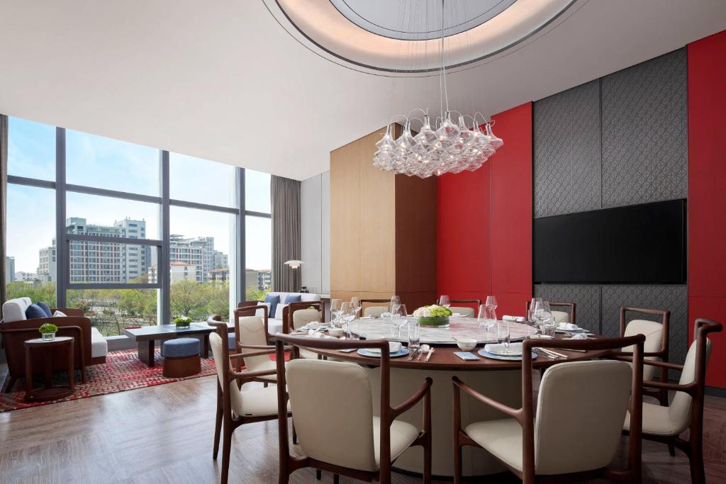 Yancheng Marriott Hotel - Dining image