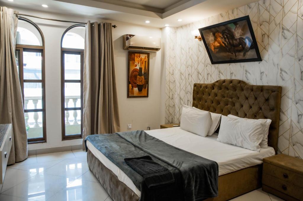 The Grande, Rawalpindi