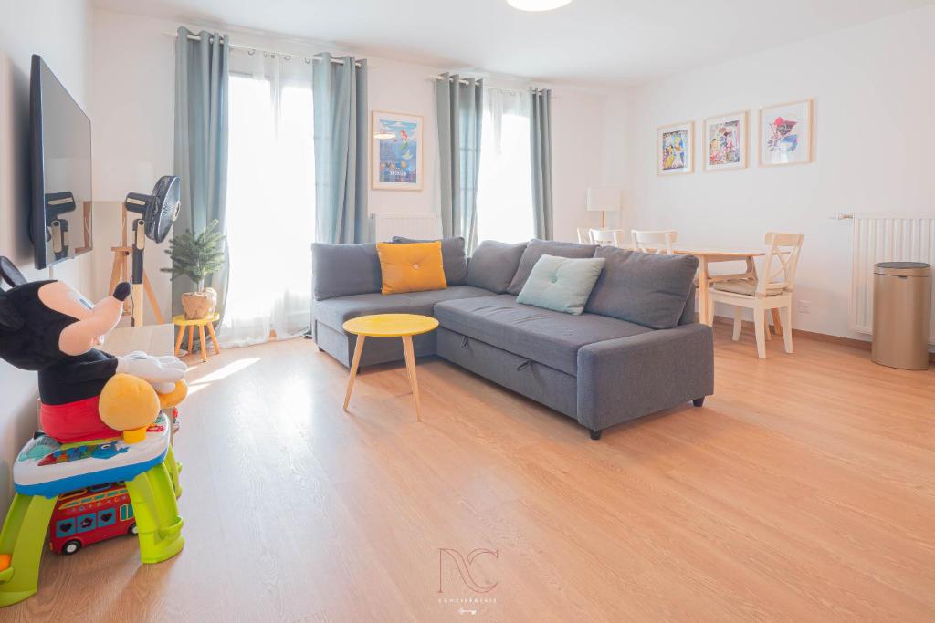 Disneyland-Paris 5 personnes, Wifi, Parking - 2