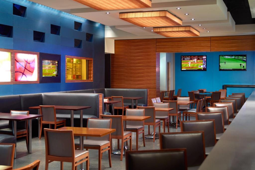 Bar/lounge