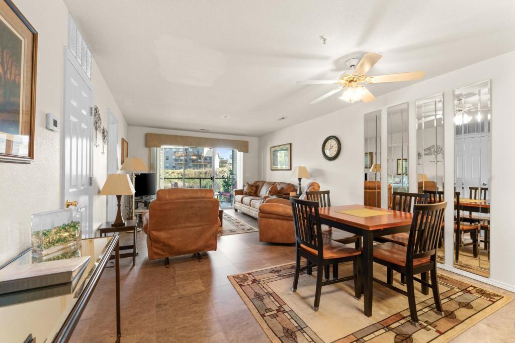 Clearwater Condo Condo 전경