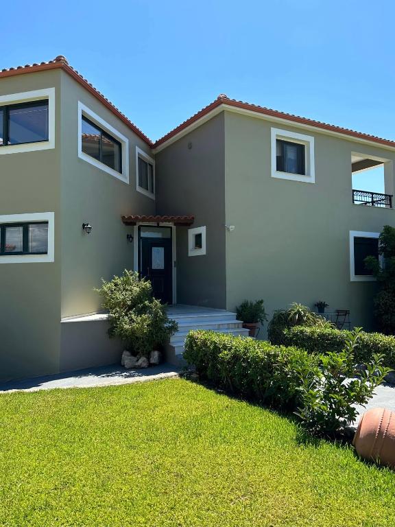 Exterior view, Pagonis Studios in Kefalonia