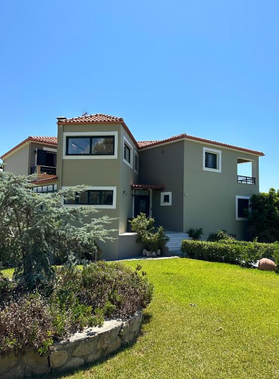 Exterior view, Pagonis Studios in Kefalonia