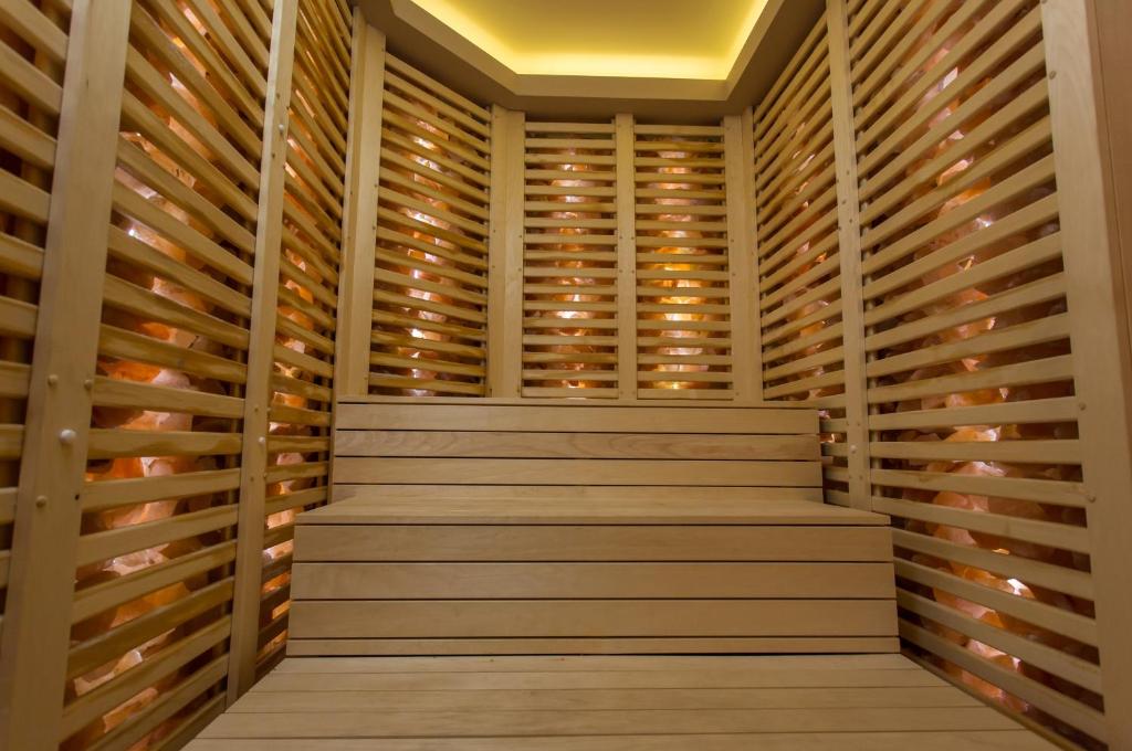 Sauna, Revesz Hotel, Restaurant and Rosa Spa in Gyor