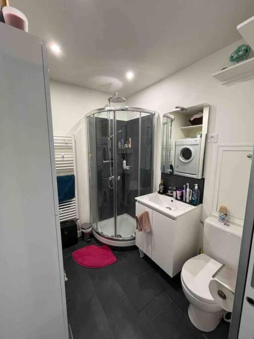 Cosy Apartment in Paris - Buttes Montmartre - 4