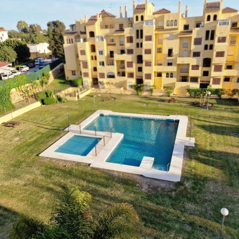 Piso muy cómodo en Estepona, Zona Selwo - 5