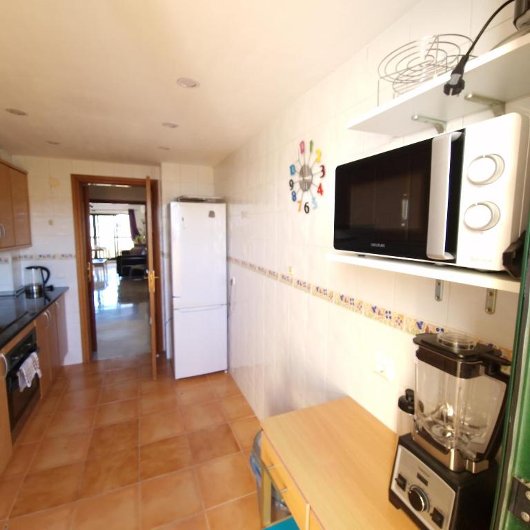 Piso muy cómodo en Estepona, Zona Selwo - 3