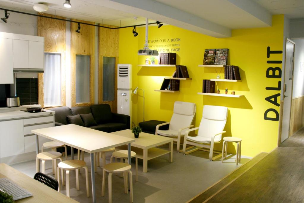 Seoul Dalbit Dongdaemun Guesthouse