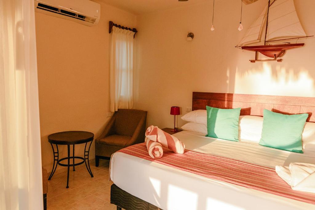 Hotel Puerto Holbox Beach Front - 5