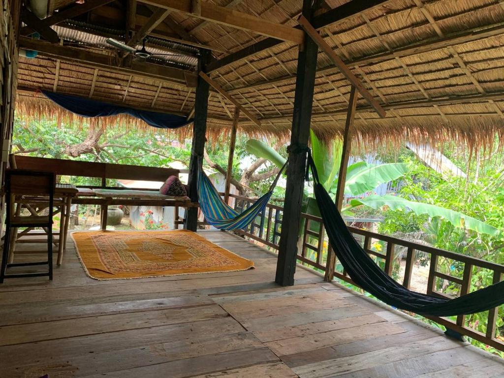 Balcony/terrace, Family Batcave Homestay in Battambang