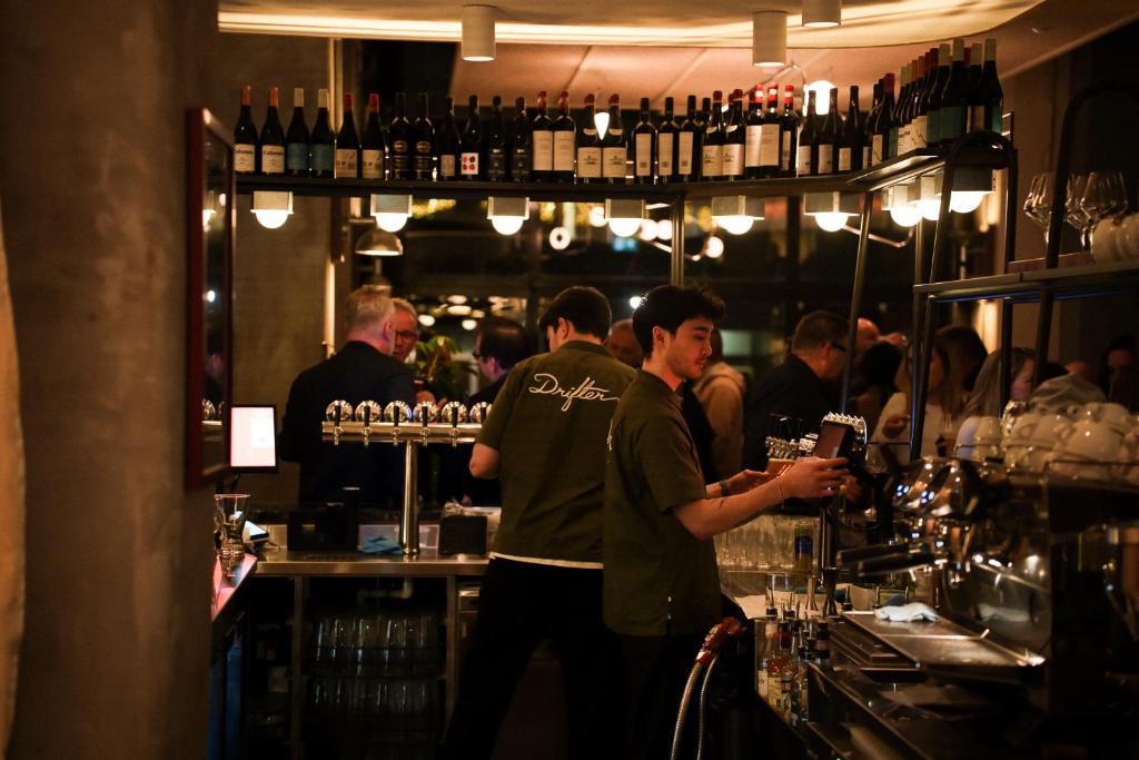 Bar/lounge
