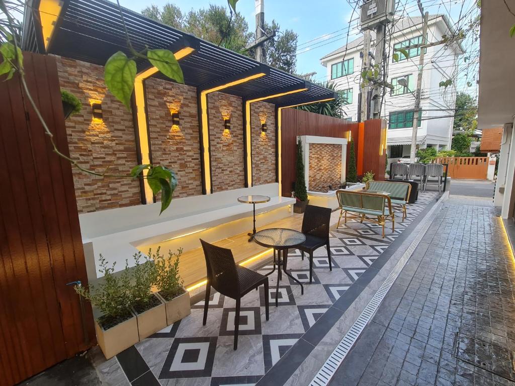 9 Suite Luxury Boutique Hotel