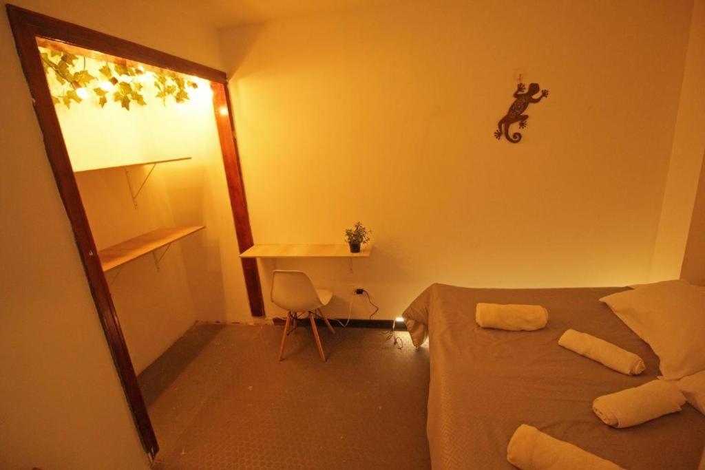 Habitaciones en El Encanto Host - 5