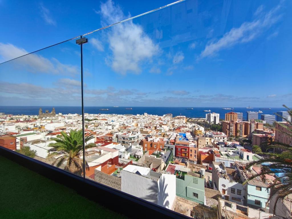 Urban Ocean Lookout - 3