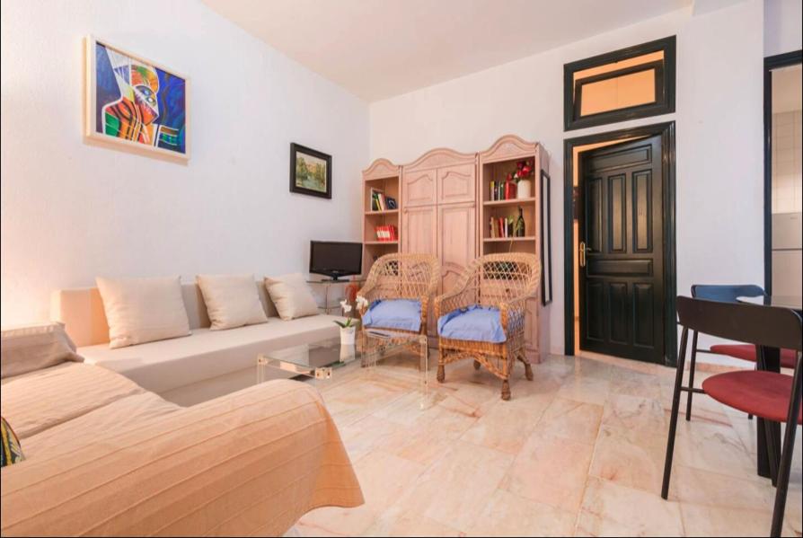 Pavia Central Suite by Valcambre - 2