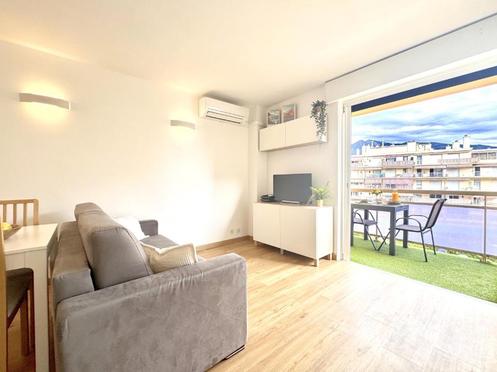 Charming 2-Rooms Apartment - Walk to Beach, Near Monaco & Menton - 1