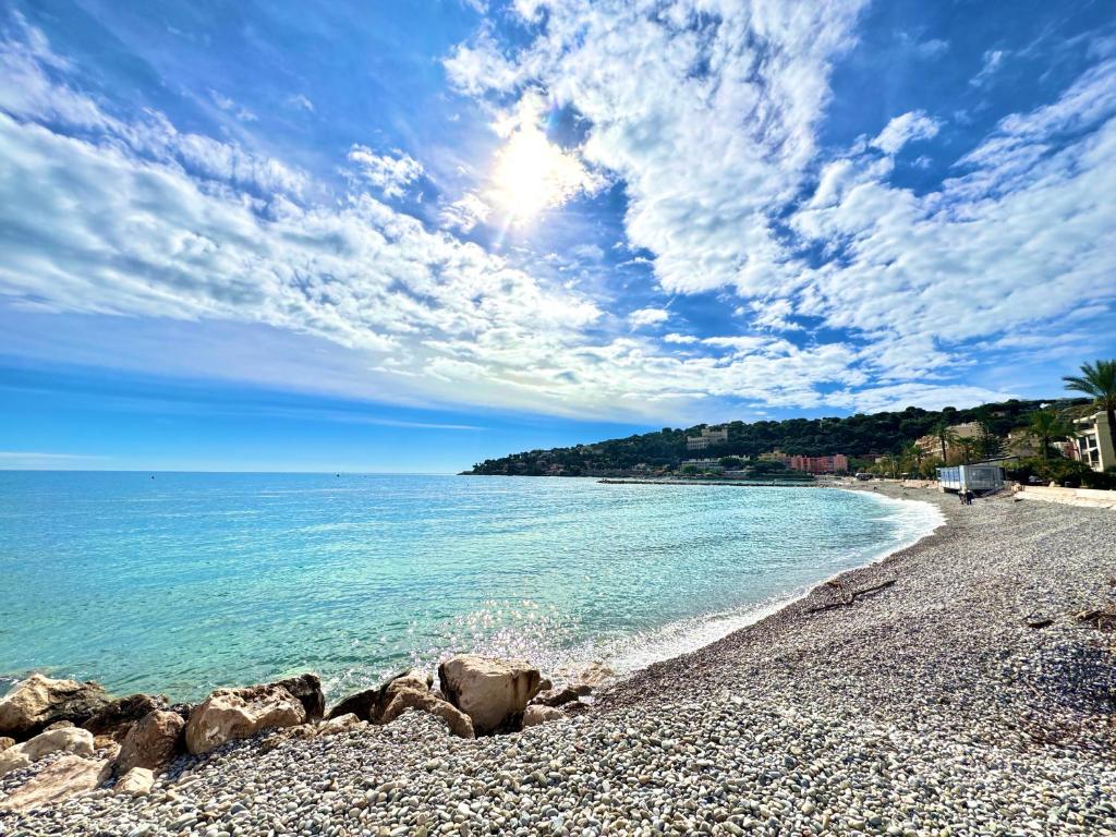Charming 2-Rooms Apartment - Walk to Beach, Near Monaco & Menton - 2