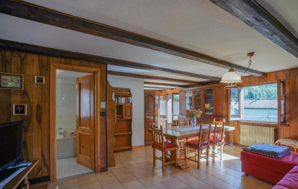 Lovely Apartment In Brusson Ao - 5