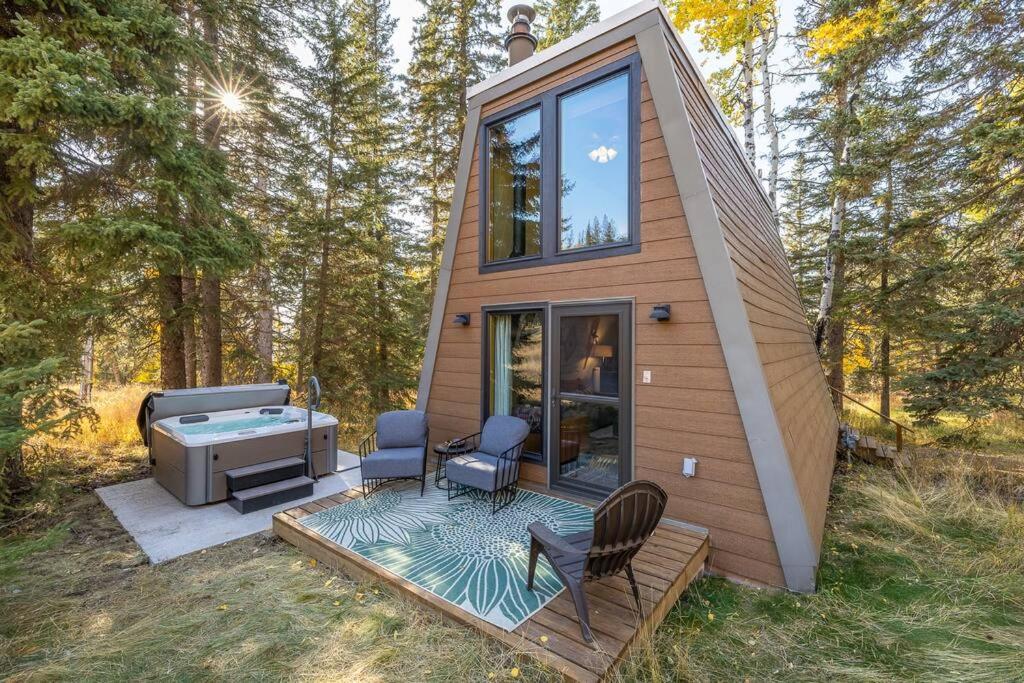 On Mountain Time, Lead