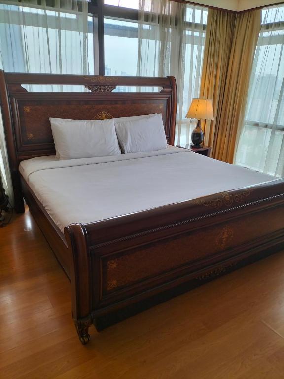 Times Square Suite by Arman, Kuala Lumpur