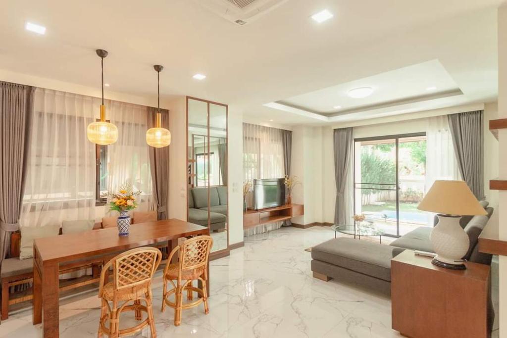 roychan nest villa 康腾别墅, Ban Khun Se