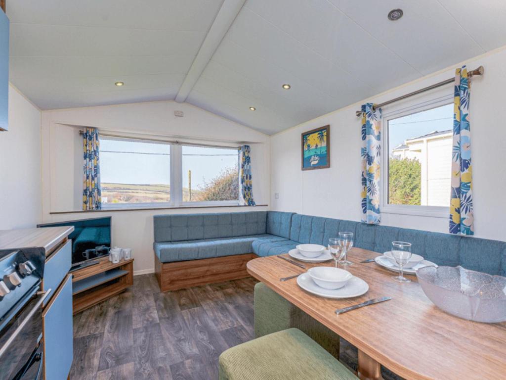 Ocean Wave 2 - Property 1, Woolacombe