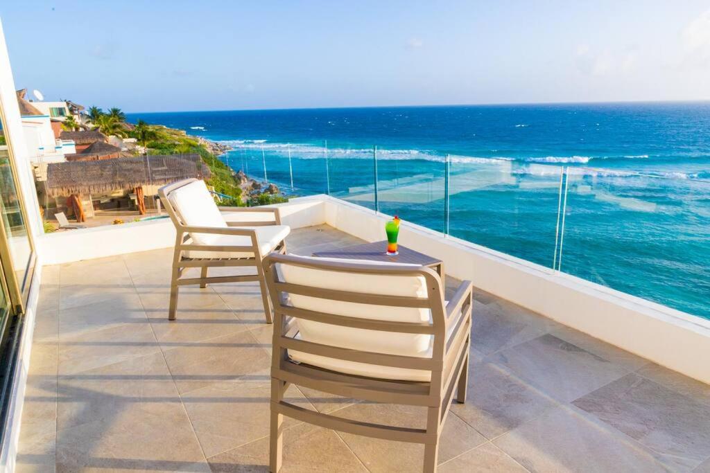 Home Dexter Nilsson, Isla Mujeres