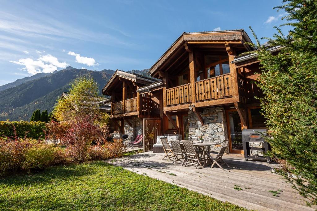 Chalet Kaiya, Alpes Agency, Les Praz, Chamonix, Sleeps 8 - 4