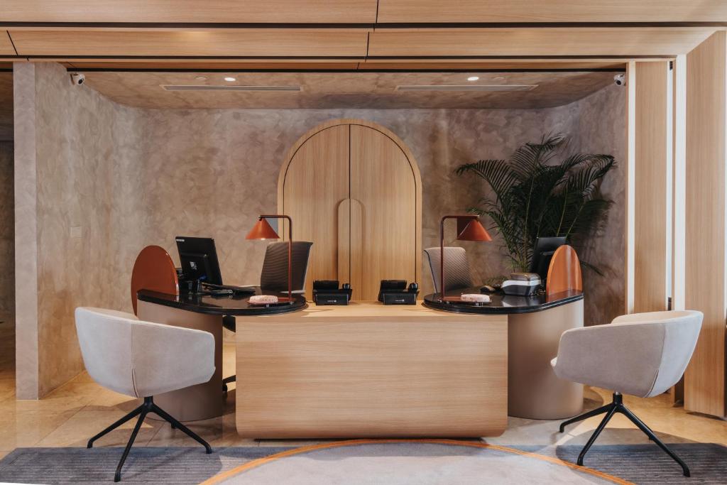 Singapore Novotel Living Singapore Orchard Additional