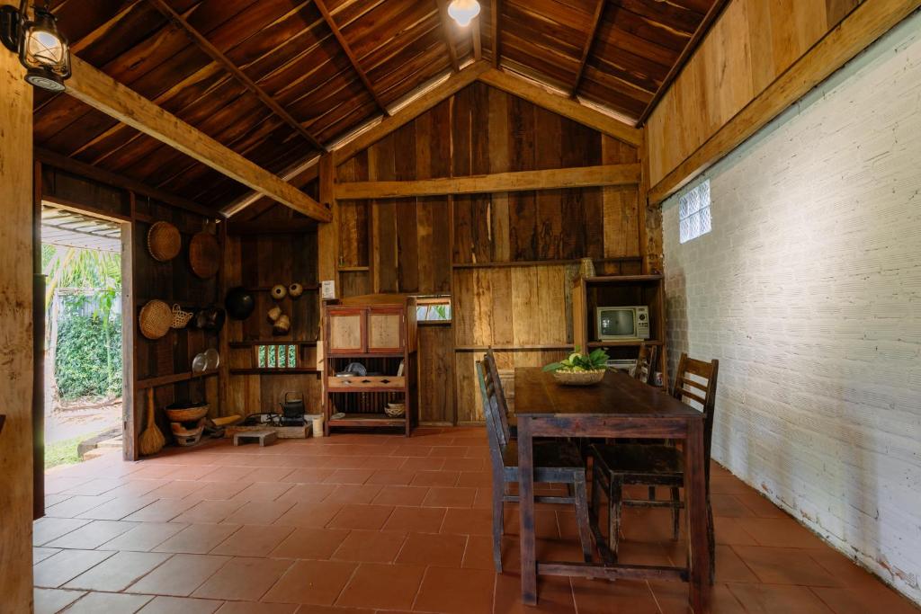Xom Sinh Homestay & Farmstay Buon Ma Thuot Dak Lak