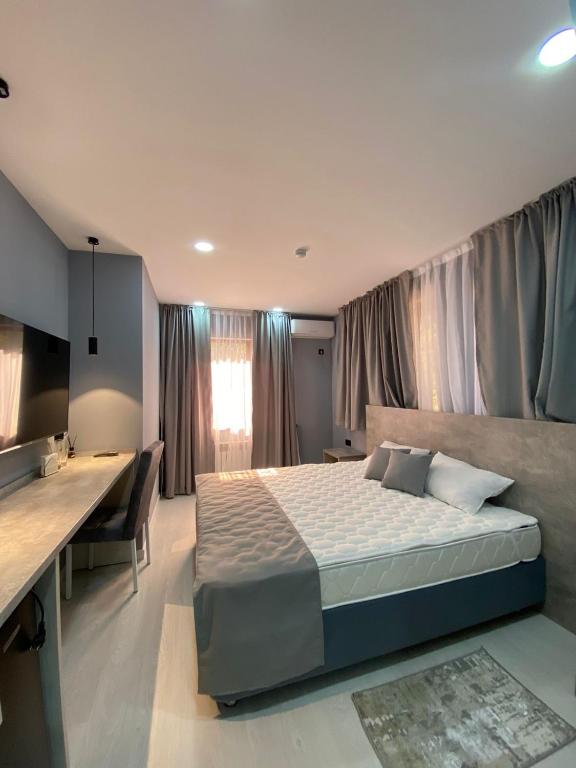 Эдельвейс Express, Almaty