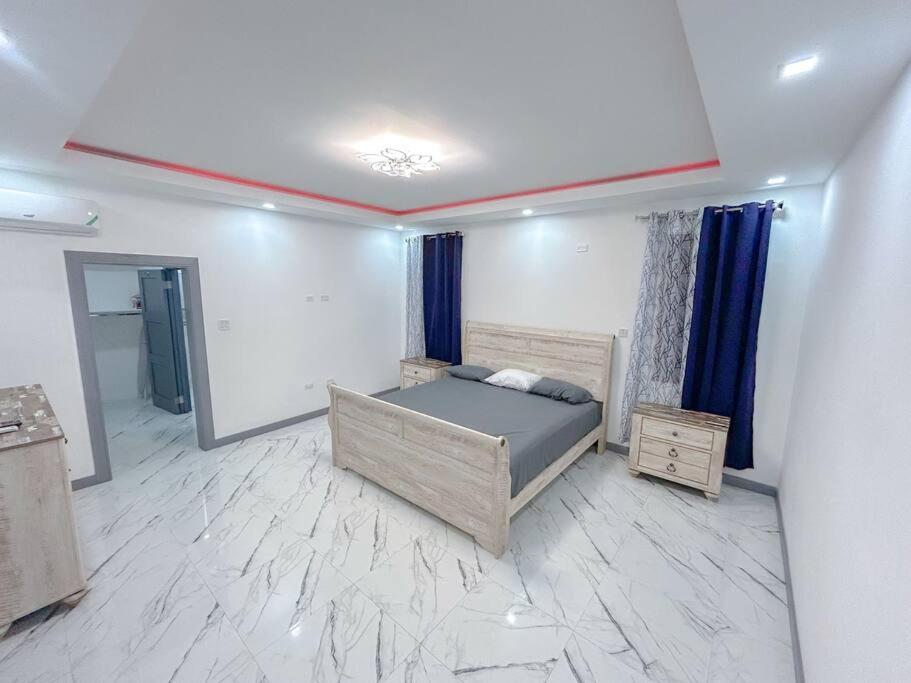 Excellence at Lawrence Palms Apartment, Kingston