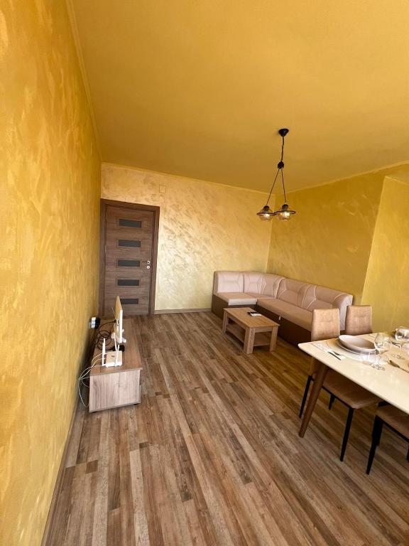 Varna Top Central Apartment-Tulip, Varna