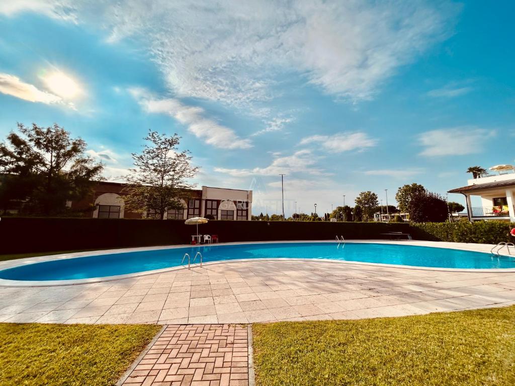 Topazio Apartment - Vista piscina a 150m dal Lago - 3