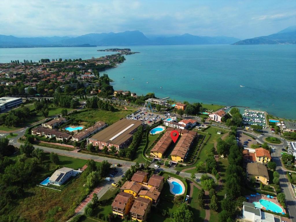 Topazio Apartment - Vista piscina a 150m dal Lago - 4