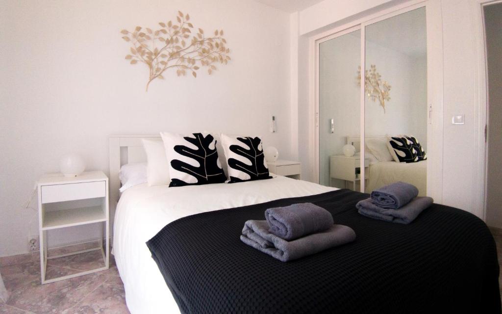 Apartamento Love Torremolinos Centro y Playa - 5