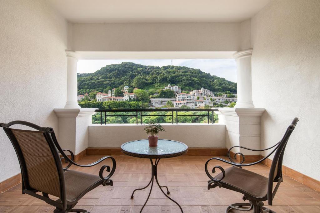 The Phoenix City Hotel Exterior view